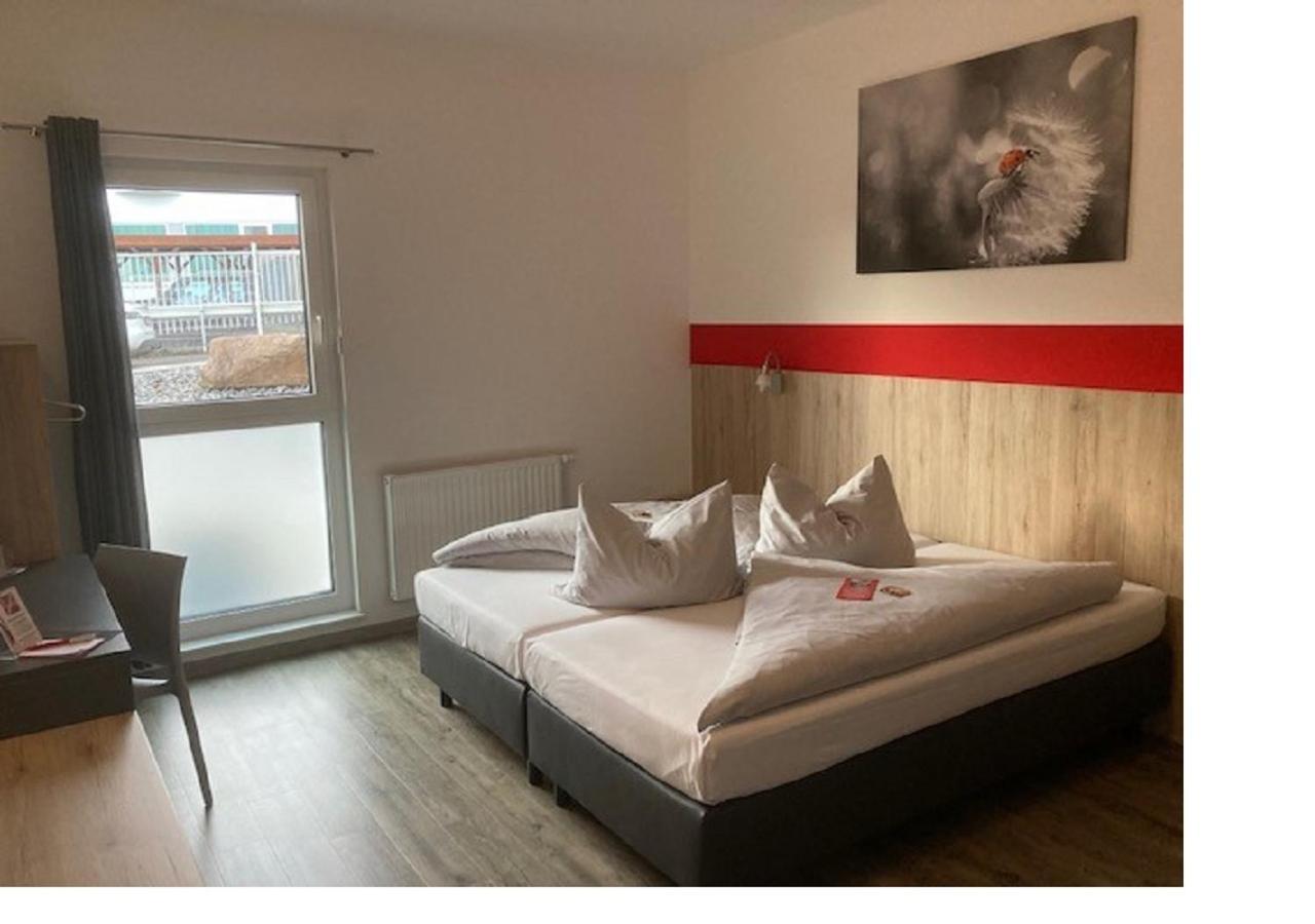 Hotel/Motel Hohenloher Tor Bretzfeld Buitenkant foto